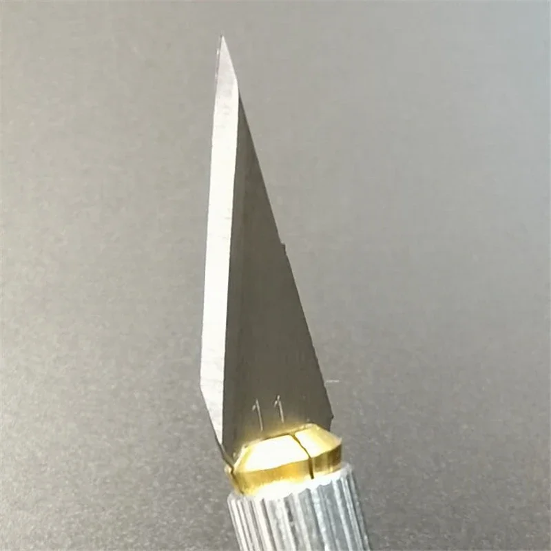 طقم 30 قطعة من سكاكين النقش ال - مراجعة Art Craft Knife وسعره